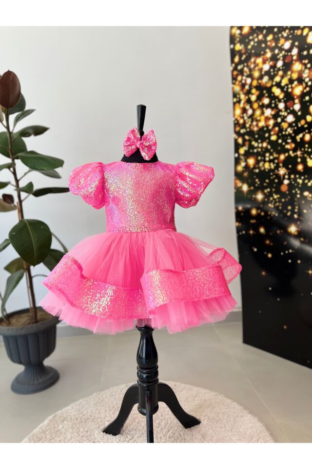 Pembe Kız Çocuk Abiye Elbise – Payetli, Kabarık, Balon Kollu, Özel Günler İçin Şık Tasarım
