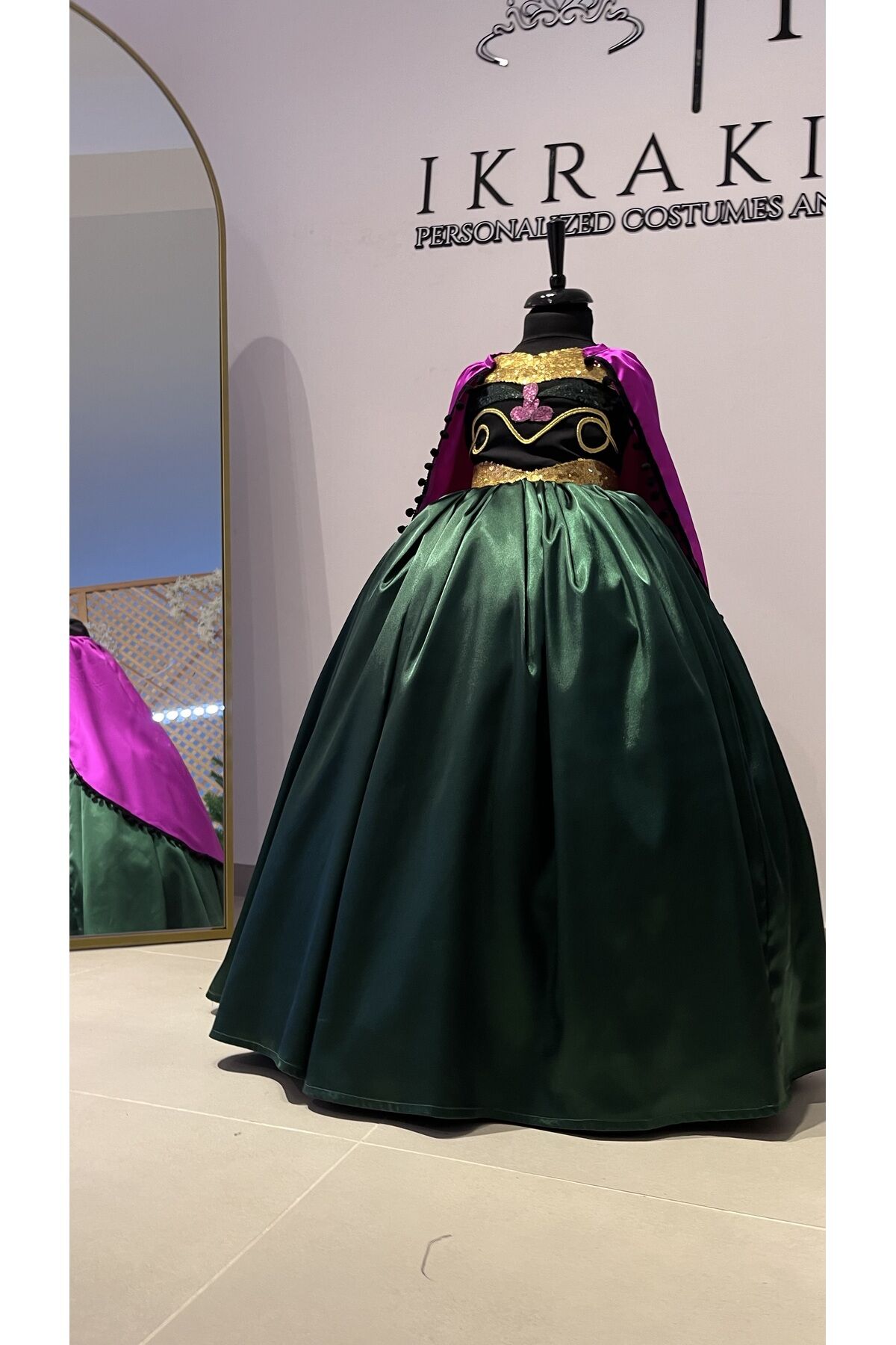 Kız Çocuk Anna Kostümü