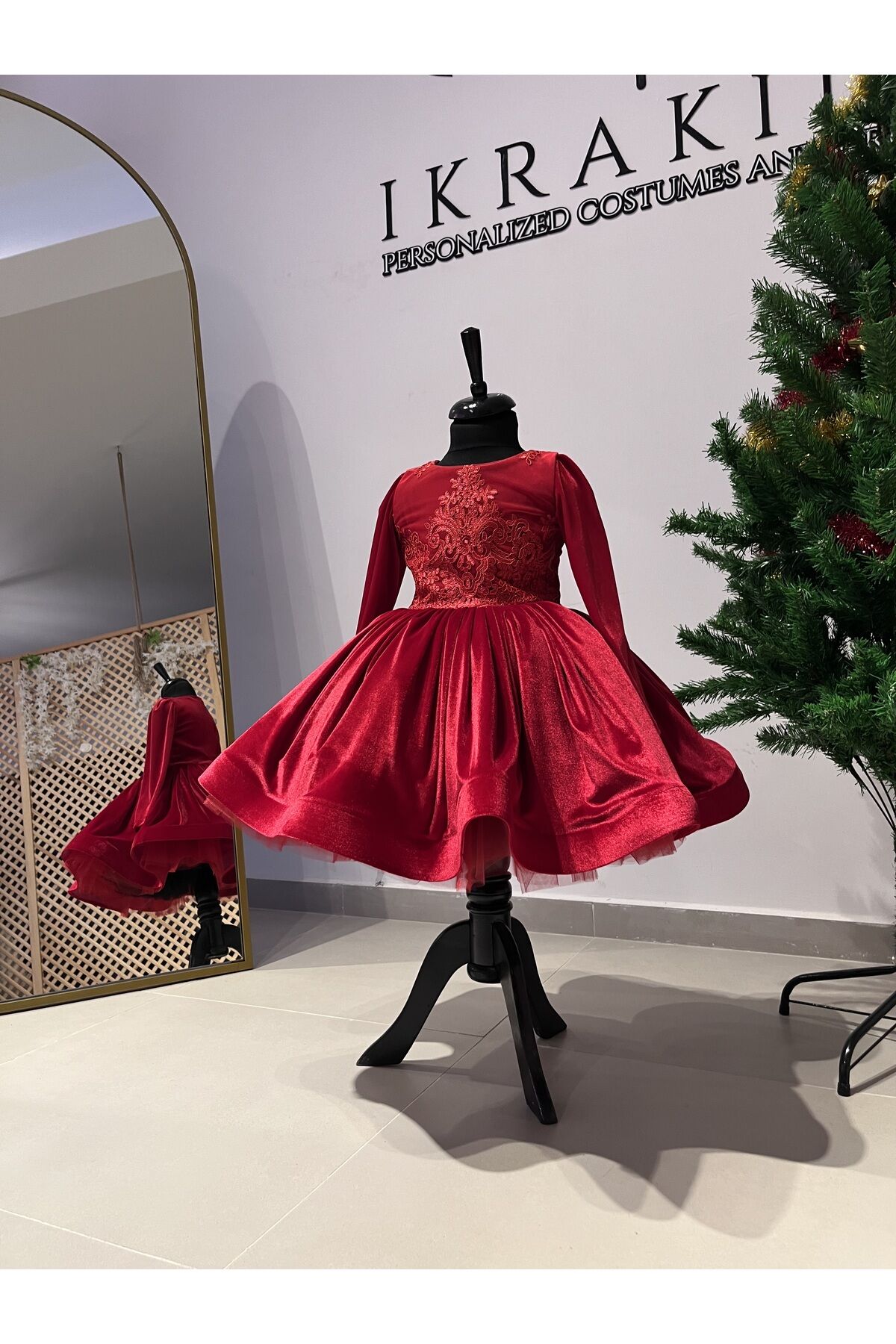 Kırmızı Kadife Noel Elbisesi